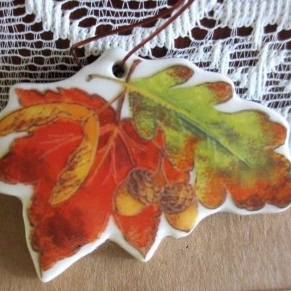 Longaberger Basket FALL FOLIAGE Tie On Charm 2007 - Picture 2 of 5